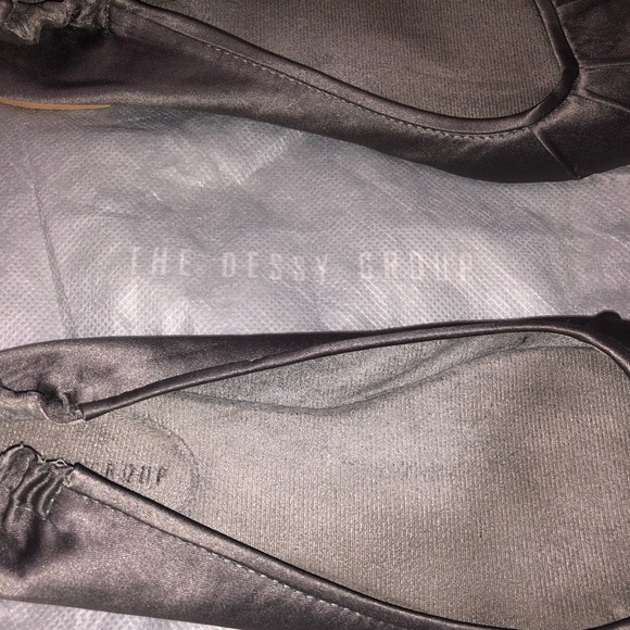 Shoes - Picture 2 of 3